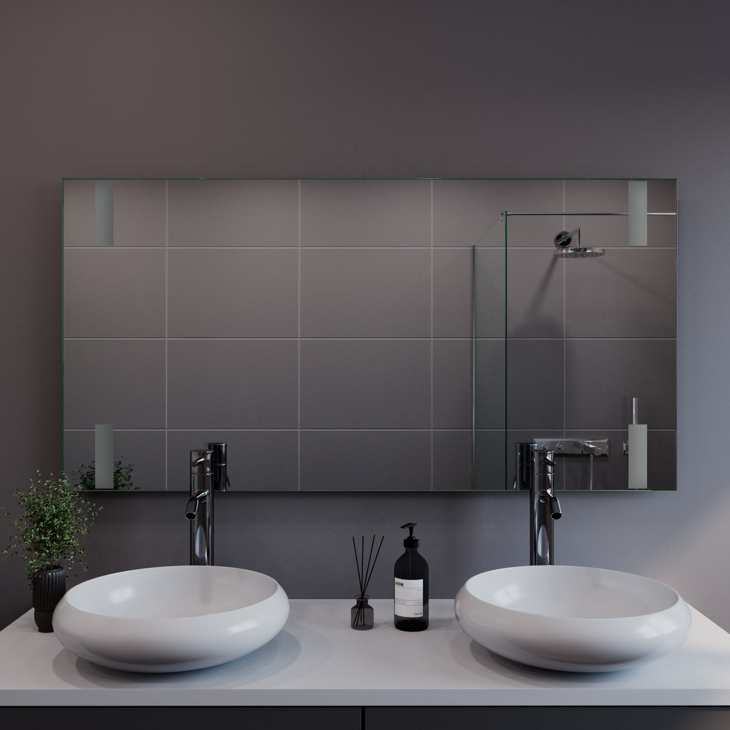 PITYUSEN Doppel-Badspiegel in Nahansicht ohne Beleuchtung, 1500x1500 mm, ausgeschaltete LED-Leisten oben und unten, über zwei weißen ovalen Waschbecken auf Holzwaschtisch, braune Wand, Chrom-Wandarmaturen, modernes Doppelwaschbecken-Bad