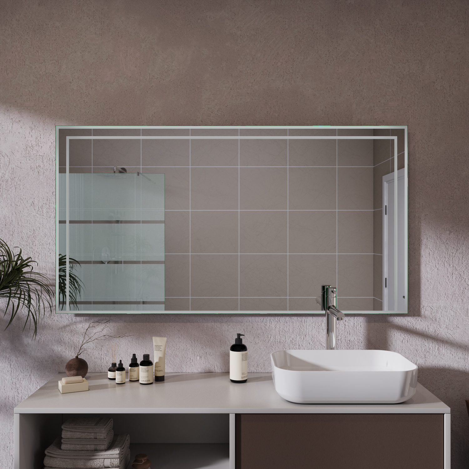 MATERA Badspiegel ohne Beleuchtung, 1500x1500 mm, ausgeschaltete LED-Rahmenbeleuchtung sichtbar, über weißem rechteckigem Waschbecken auf hellem Waschtisch, graue Wand, offene Regale, Pflanze, Schiebetür, modernes minimalistisches Baddesign